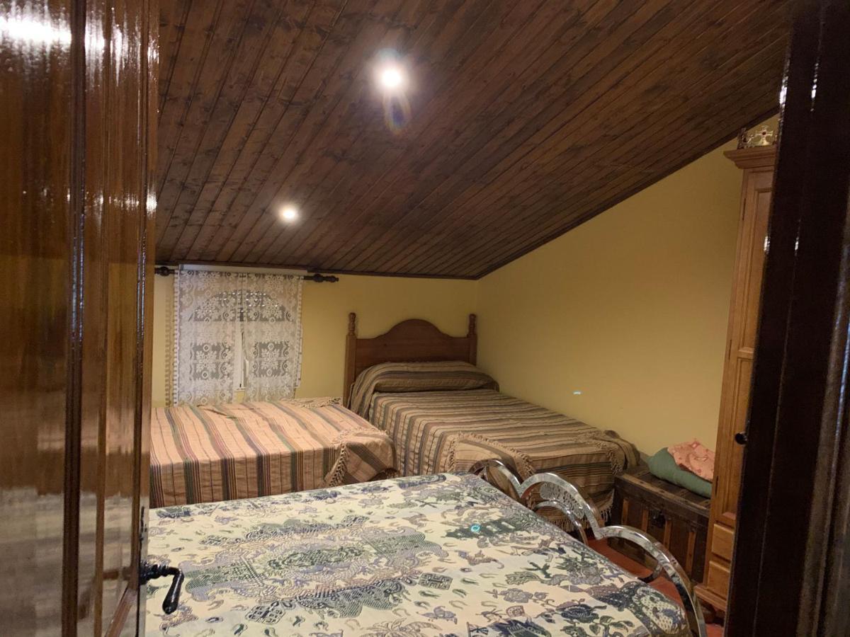 Monte Rosado Viviendas Vacacionales La Peza Bagian luar foto
